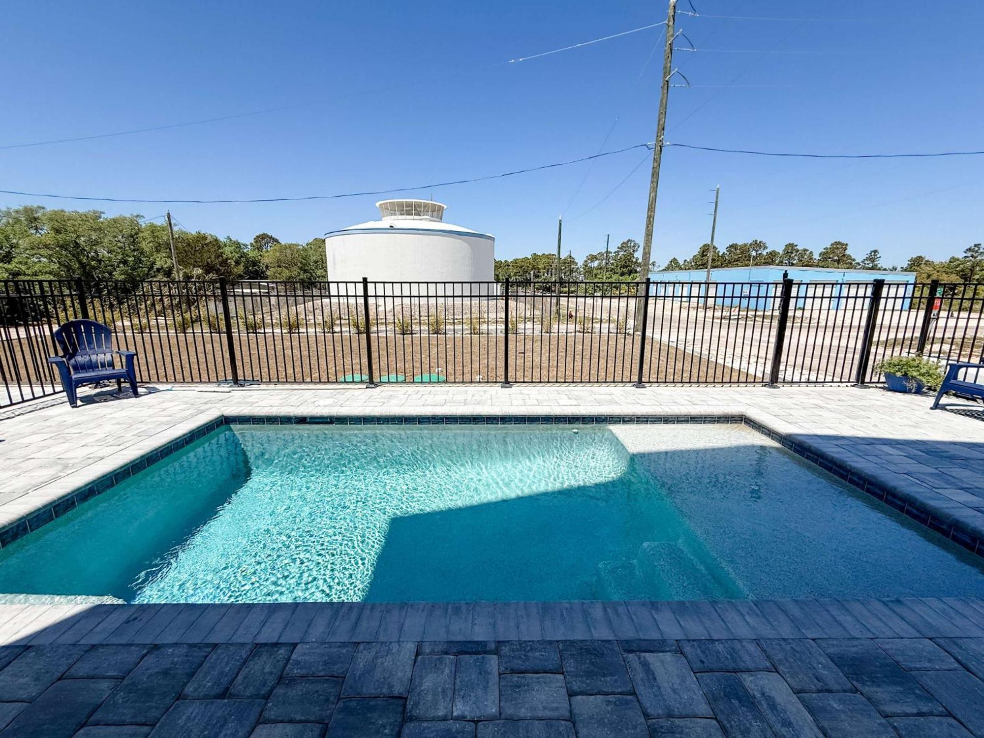 Serenity By The Sea St George Island Pool Home Eastpoint Exteriör bild